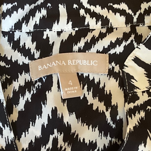 Banana Republic White and Navy Silky Dress - Picture 4 of 9